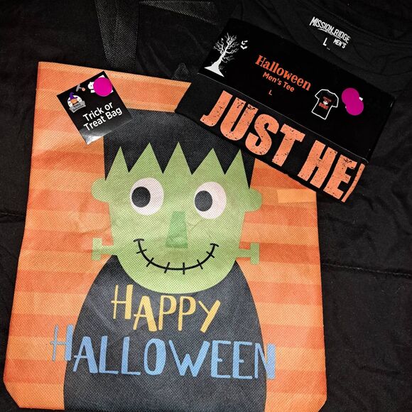 Halloween SALE! NWT- Sz L - Just Here for the Boos T-shirt with Bag - Picture 8 of 8